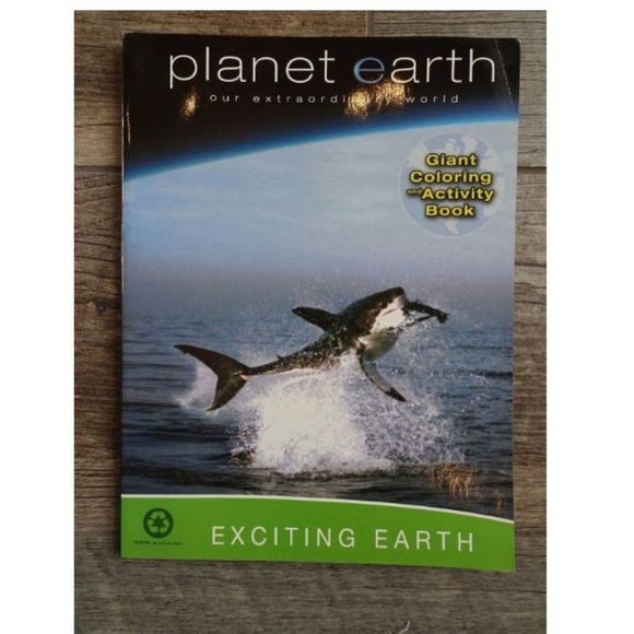 New 2 pack Coloring & Activity Book - Hot Wheels - Picture 3 of 5